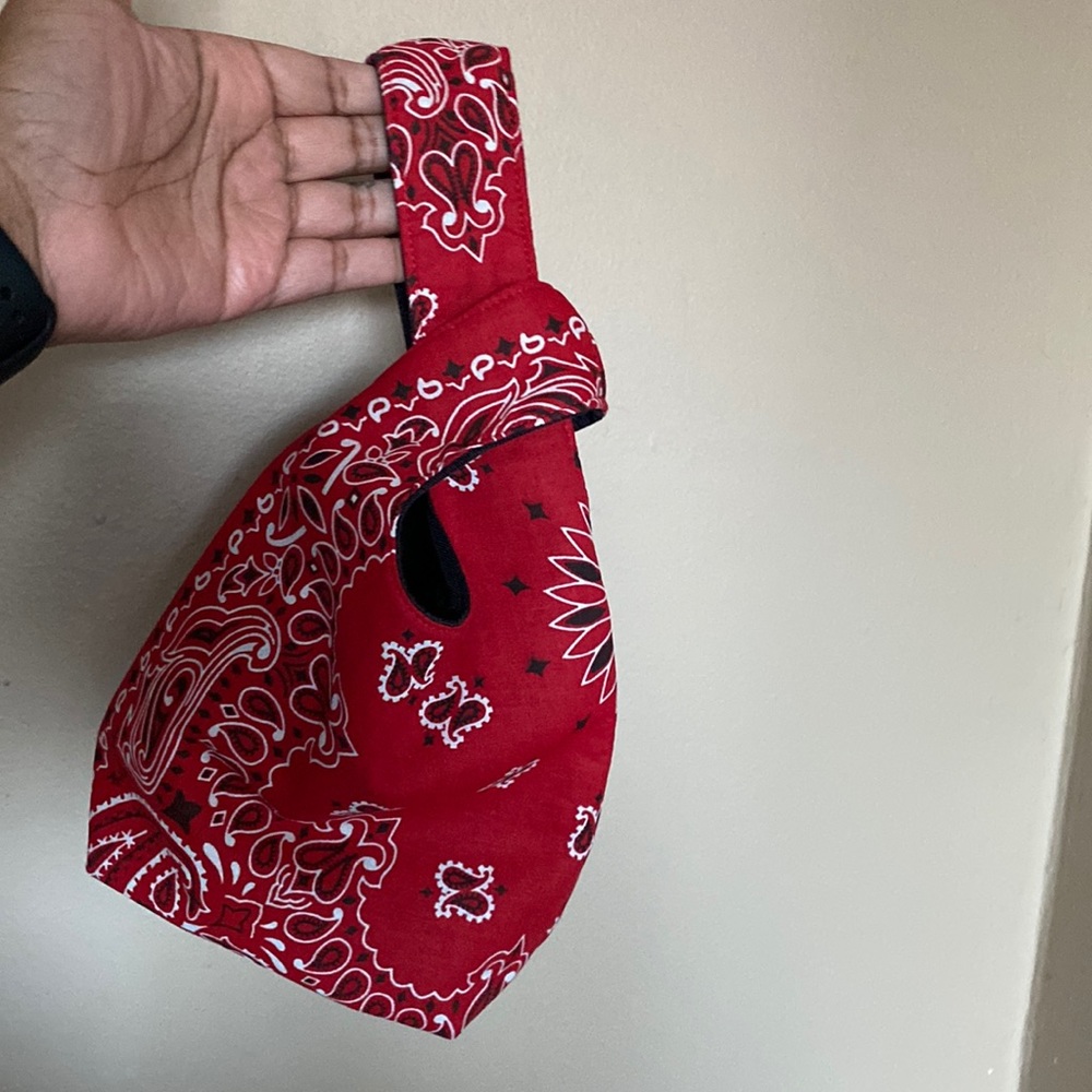 Yaito Knot Bag - Red Paisley